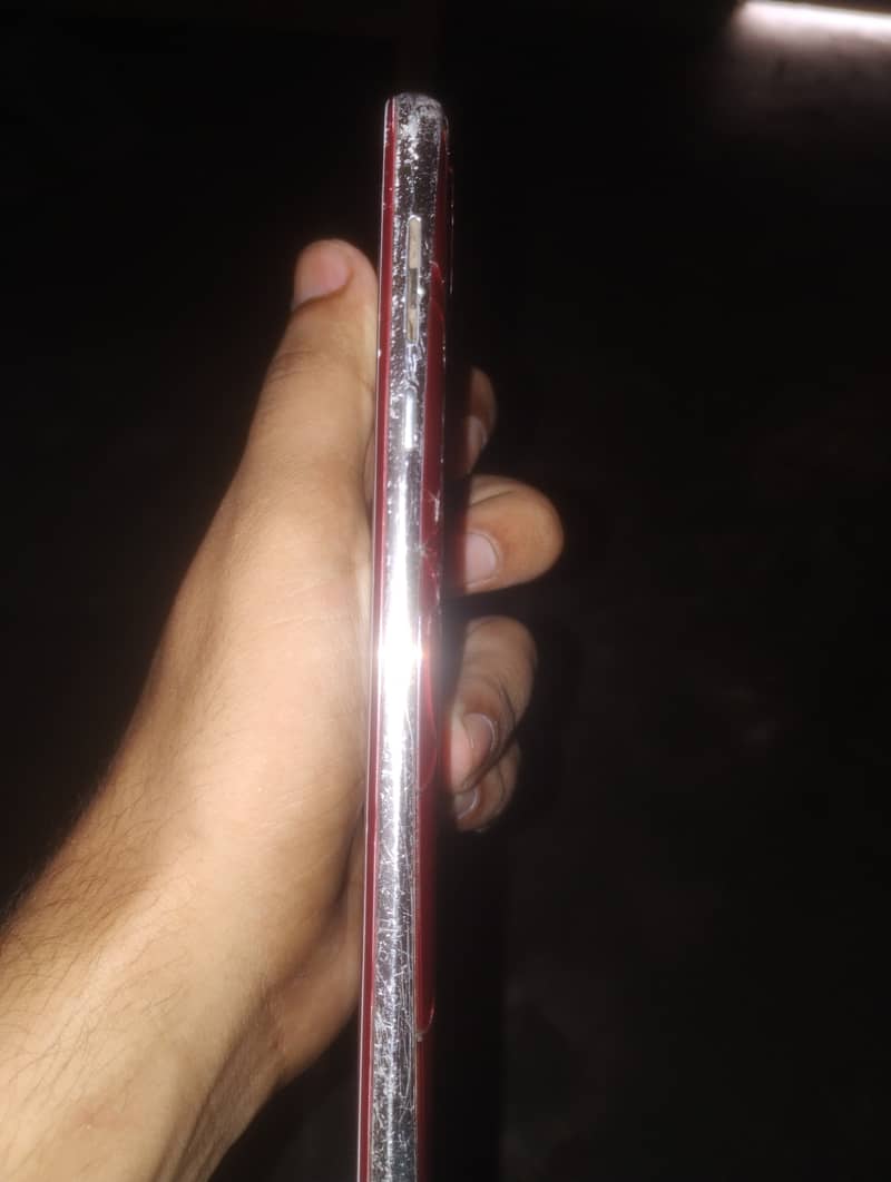 Sharp Aquos R2 2