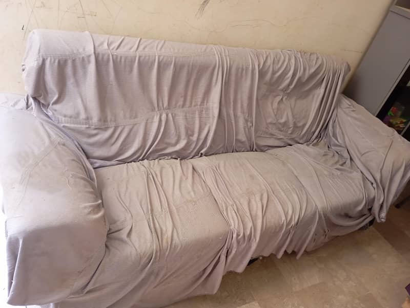 5 Seater Sofa set & Table 1