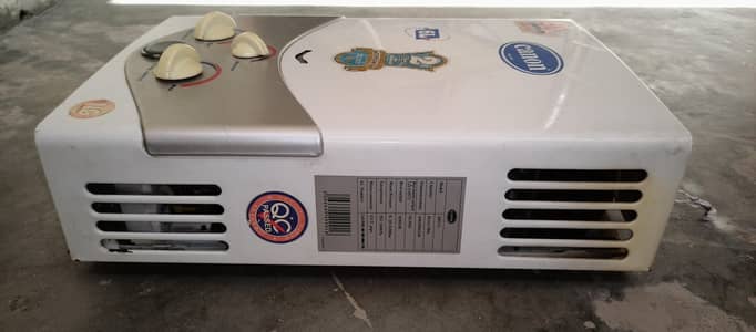 6 Liter canon Geyser Gas wala