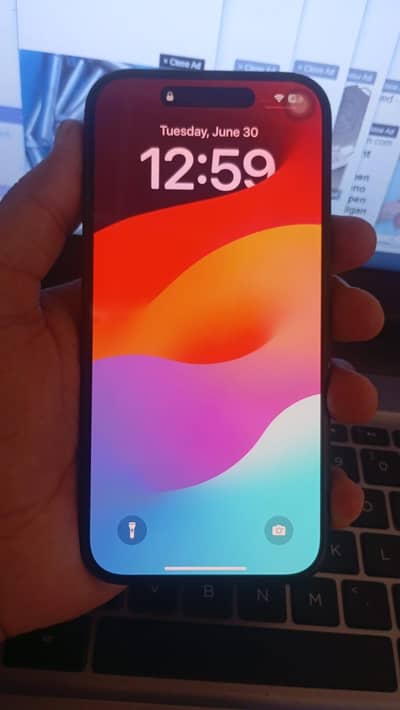 Apple iPhone 15