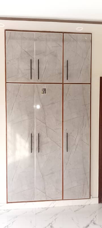 5 Marla upper portion available for rent in jubilee Town Lahore