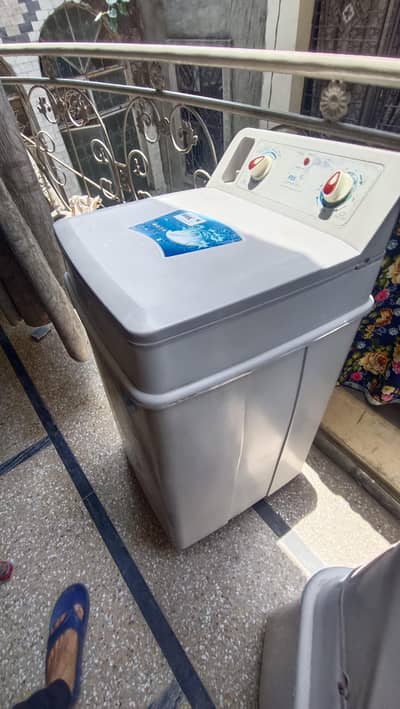 pak home washing machine available for sale in chungi amer sadhu llhr