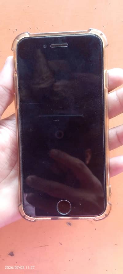 Apple iPhone 8