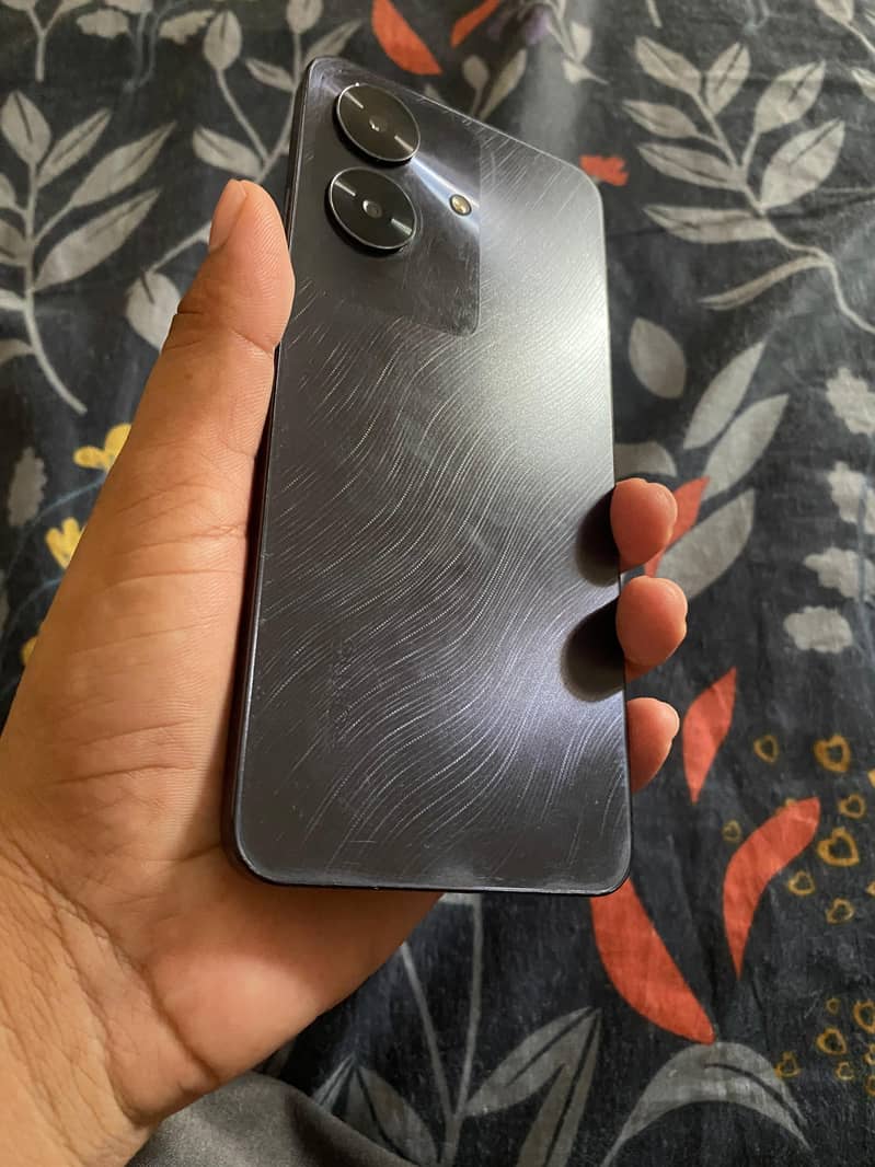 Realme Note 60 2