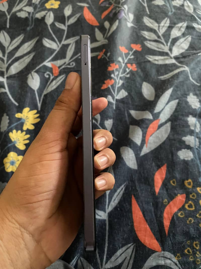 Realme Note 60 6