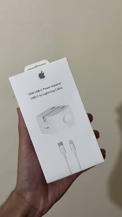 Iphone charger/adapter 20w