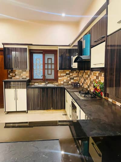 4 bed dd 1at floor like new portion for rent