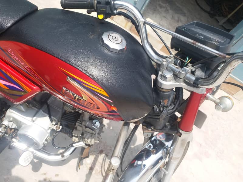 United 70cc 2