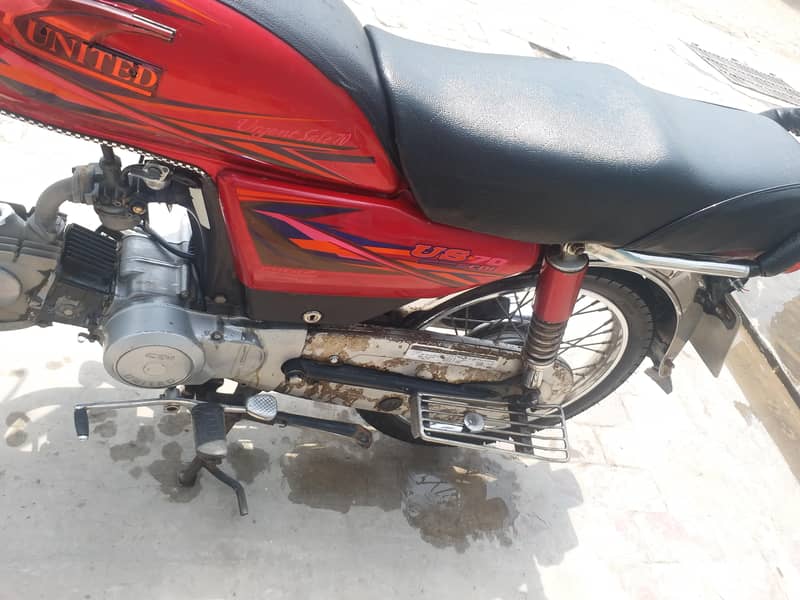 United 70cc 13