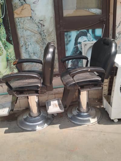 2 saloon chair arjent sale