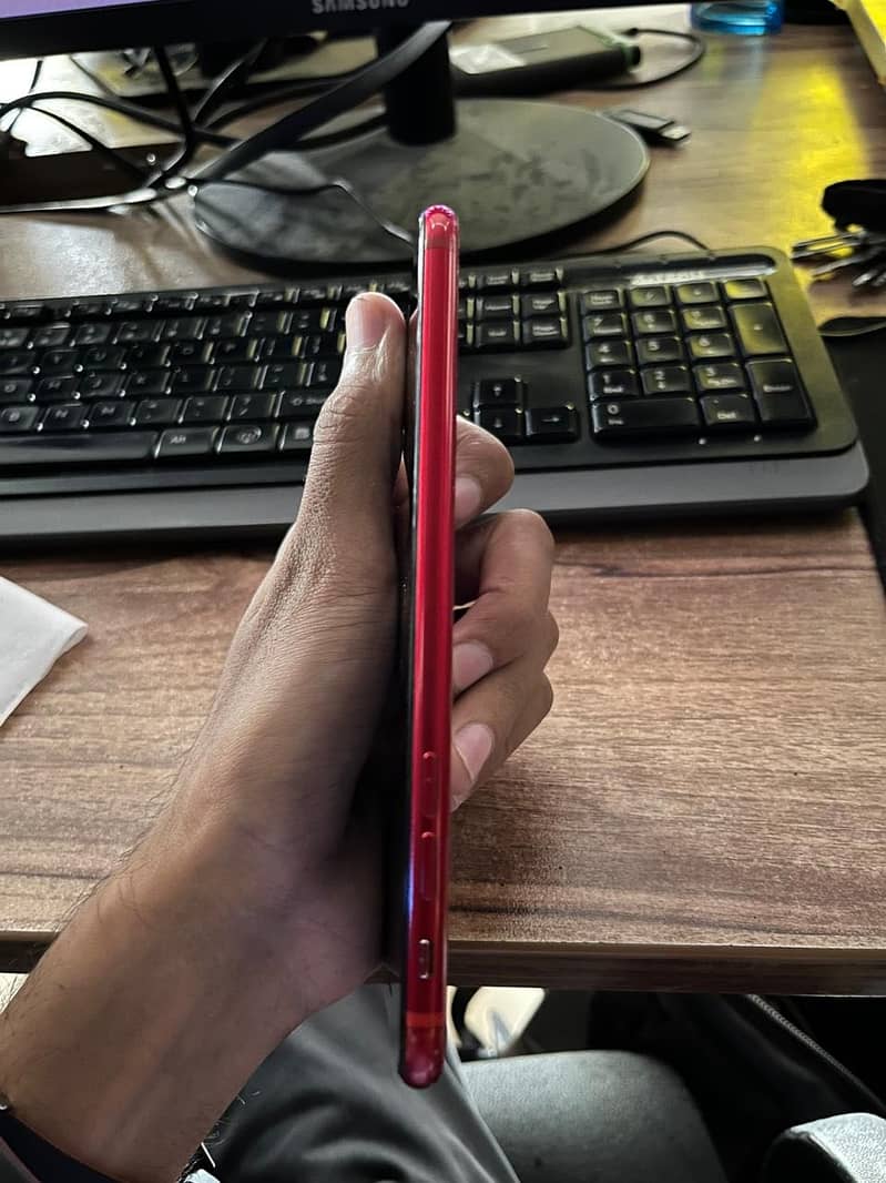 Apple iPhone 8 Plus 2