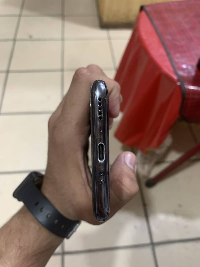 One Plus 7 Pro 4