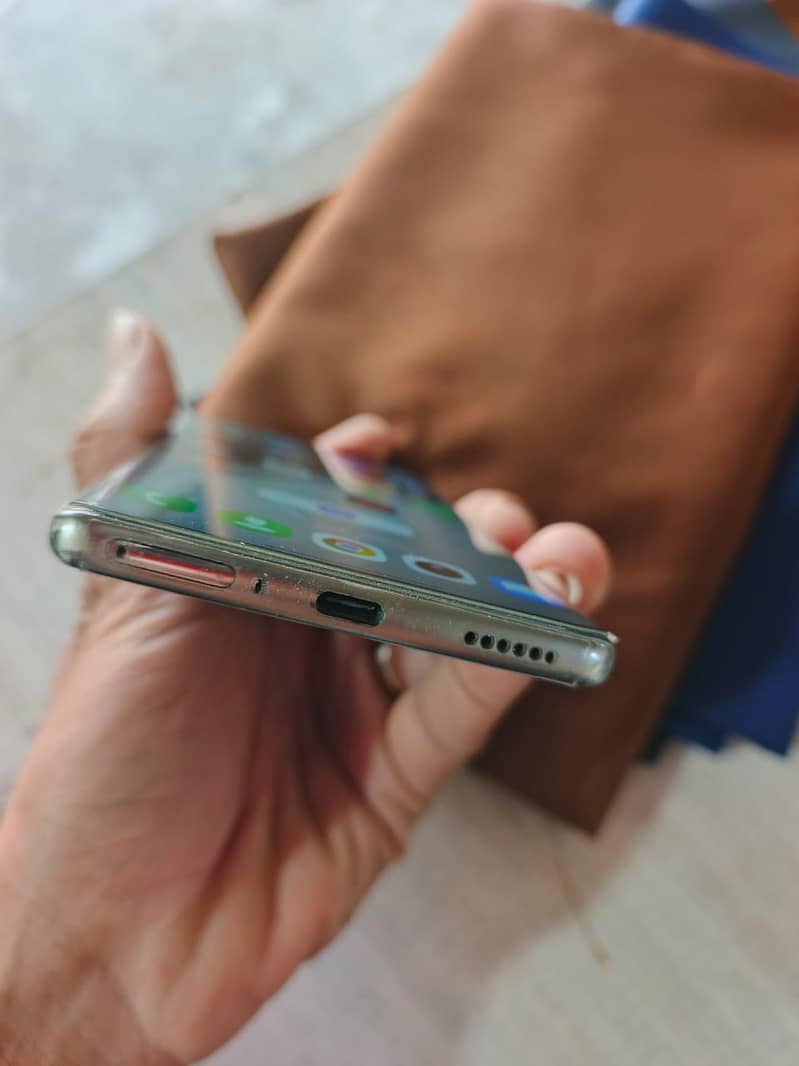 tecno comon 40 pro 3