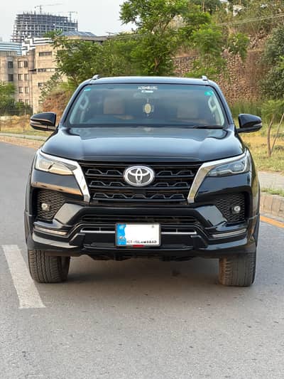 Toyota Fortuner Sigma 2022 Total Geniune Conditon