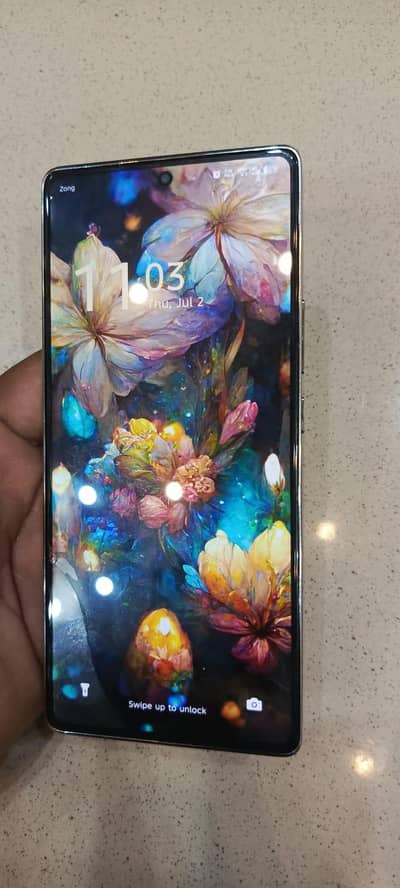 Infinix Note 40 just like new scarchless mobile and charger