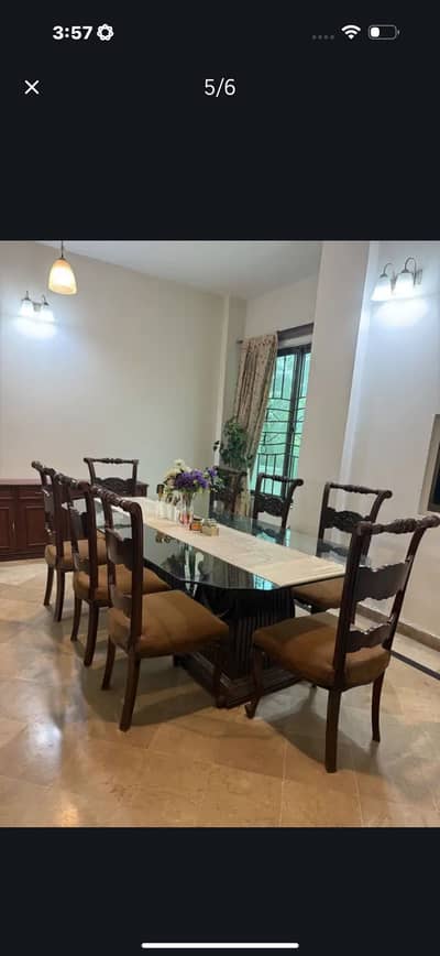 Woden Dining table