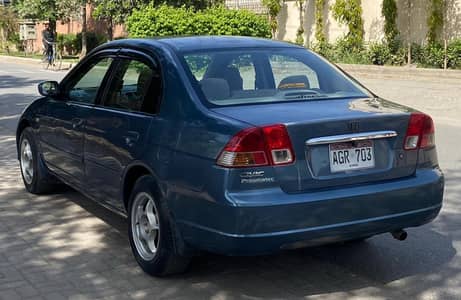 Honda Civic EXi 2004