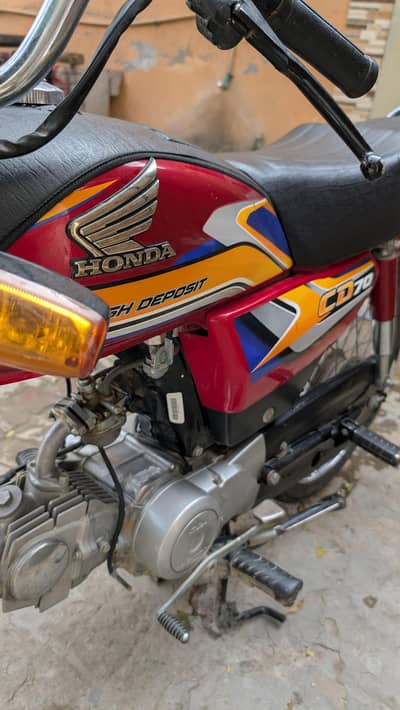 Honda 70 CD 2025