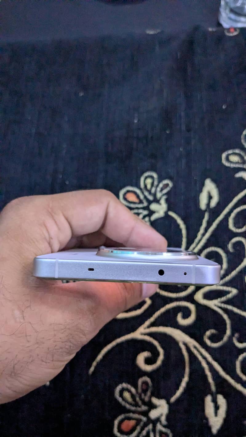 One Plus 13R 4