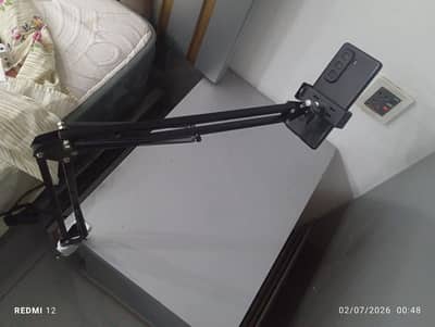 Mobile stand with Ring light For recording