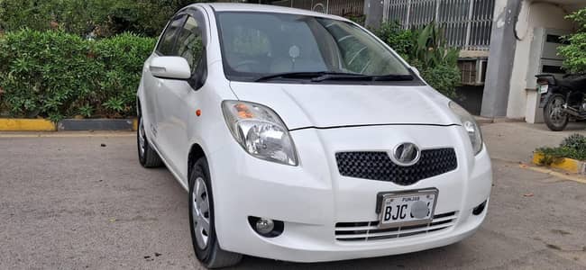 Toyota Vitz 2006