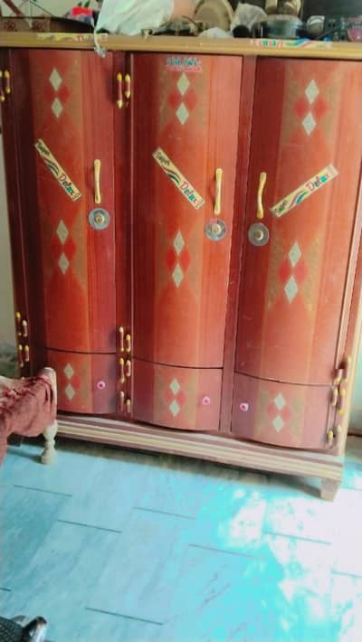 Safe almari Condition 10by9