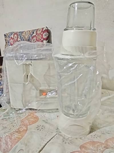National juicer 3 in one for home use.