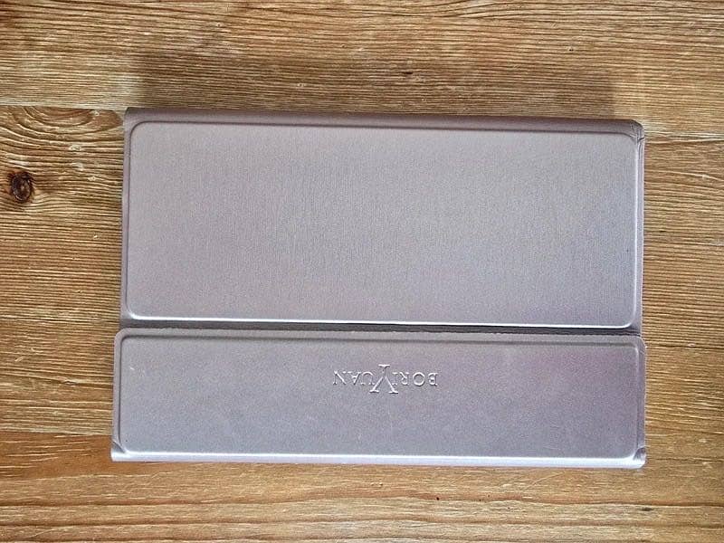 Ipad Mini 2 with bluetooth keyboard case 10