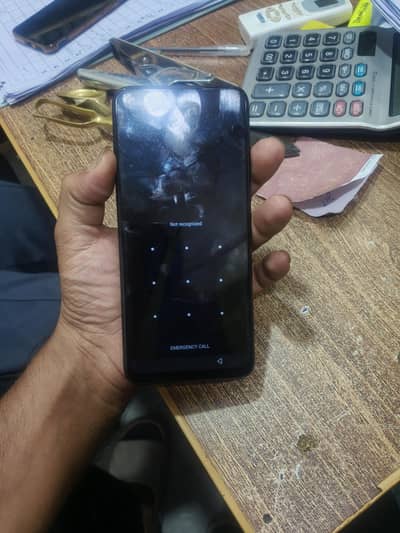 Infinix Hot 12