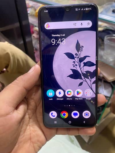 Vivo V21