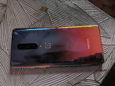 oneplus 8 for sale in good condition btry timing also good s
