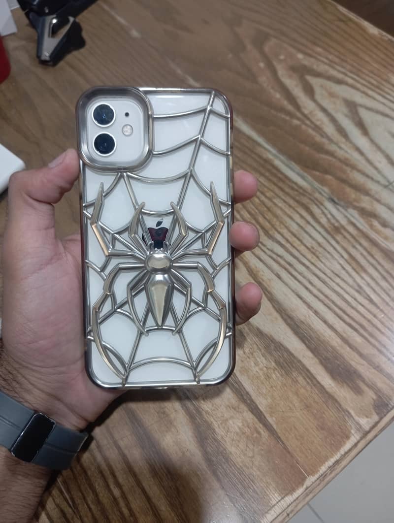 Apple iPhone 11 0