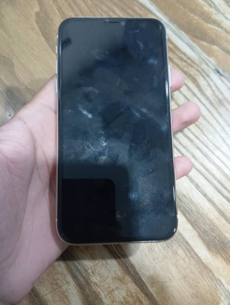 Apple iPhone 11 5