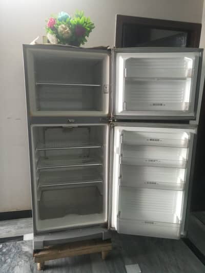 Dawlance Refrigerator for sale