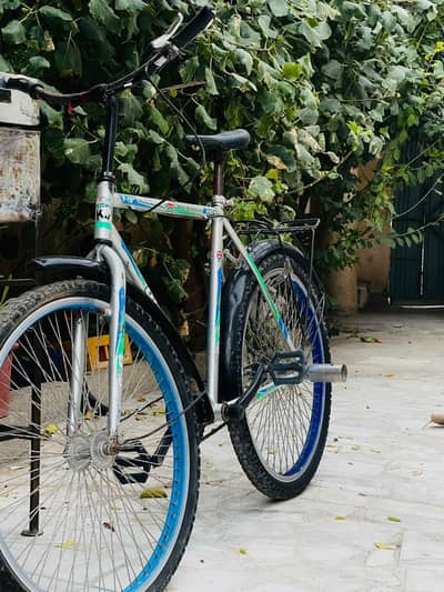 Bicycl