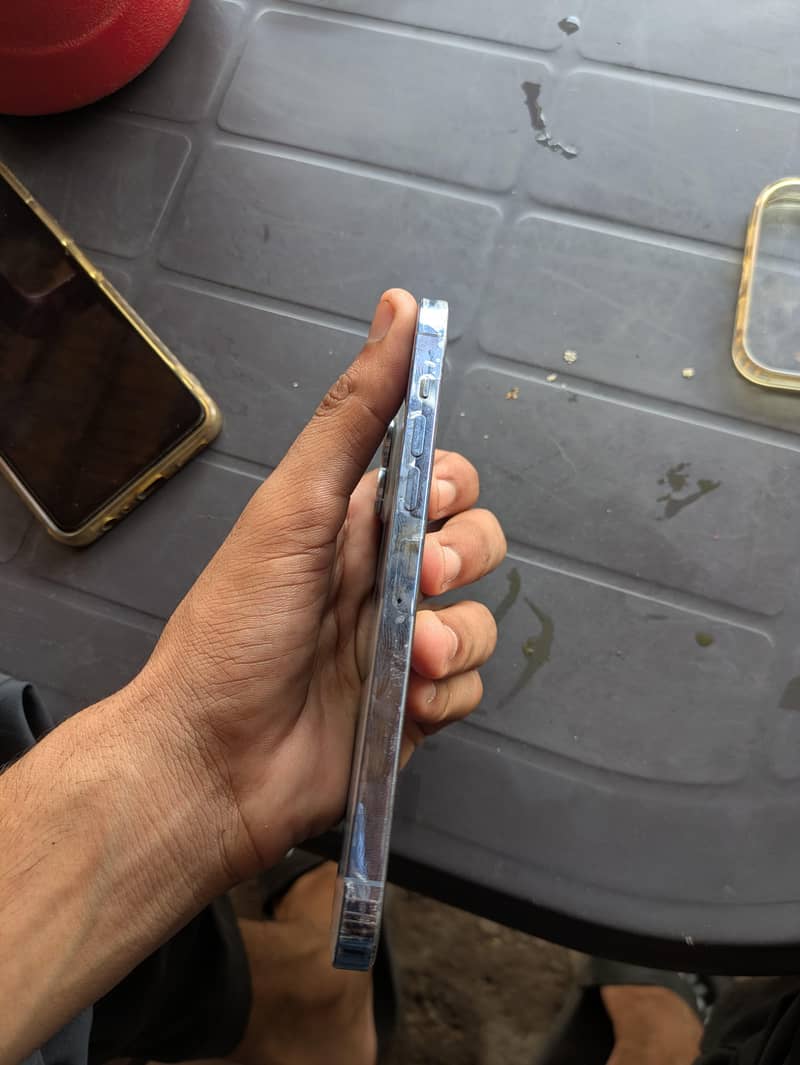 iPhone 13pro max 1