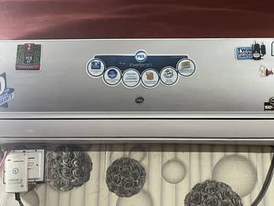 Pel inverter ac 1.5 ton neat and clean