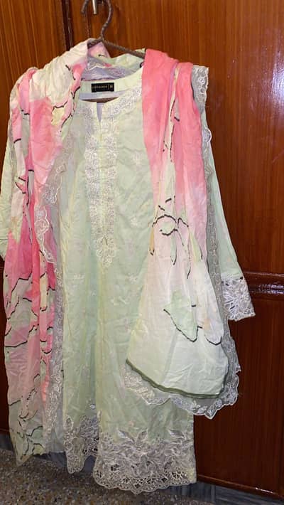 Brand new dress