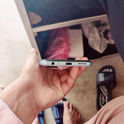 Vivo Y21