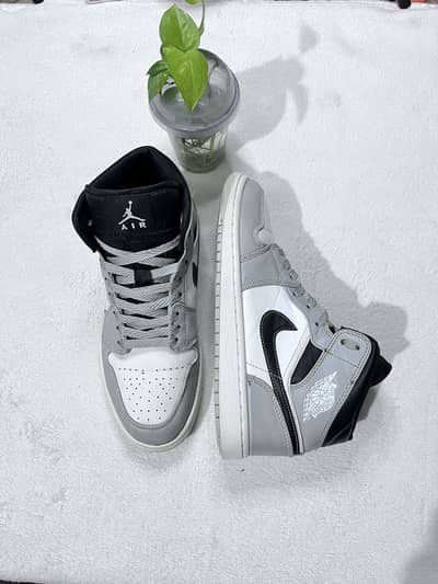 Jordan 1 High Smoke Grey