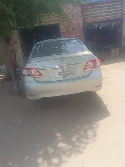 Toyota Corolla GLI 2011