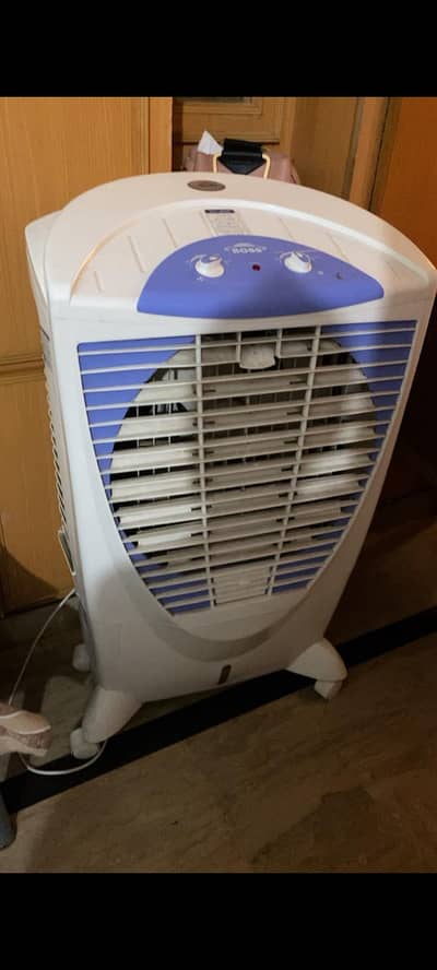 Boss room air cooler in excellent condition
