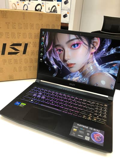 I7 MSI Katana 15 B13V | 13th Gen | 10Core |16GB DDR5 5200MHz