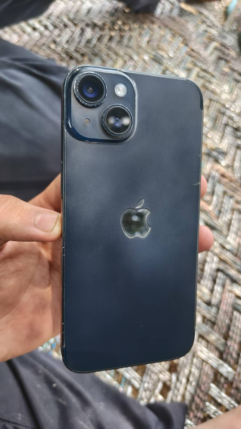 Apple iPhone 14 3