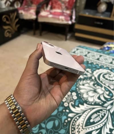 Apple iPhone 13 jv