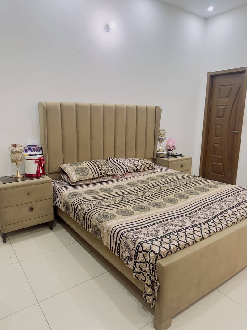 Complete bed set 0