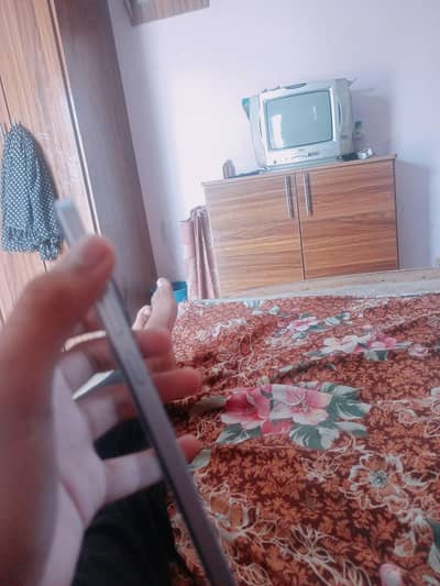 realme 12