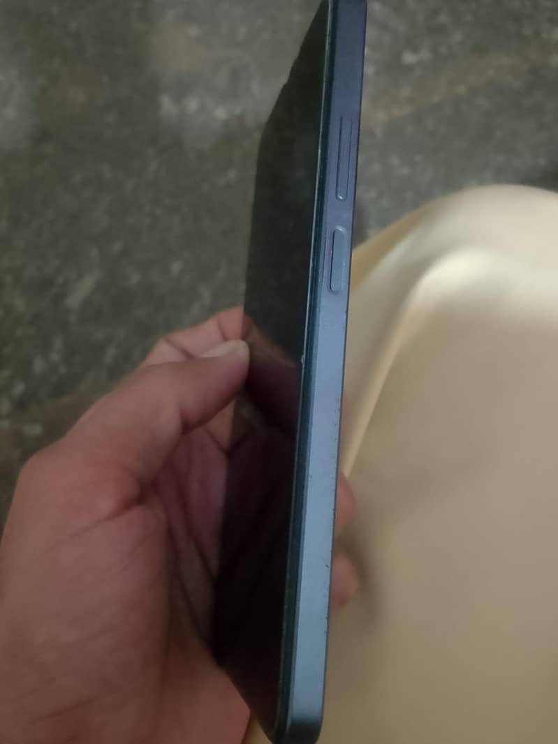 Realme Note 50 4