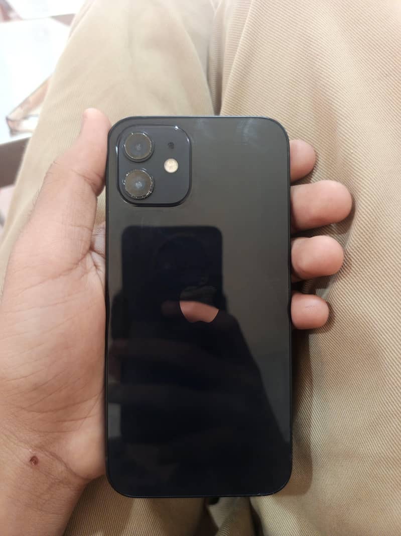 Apple iPhone 12 0