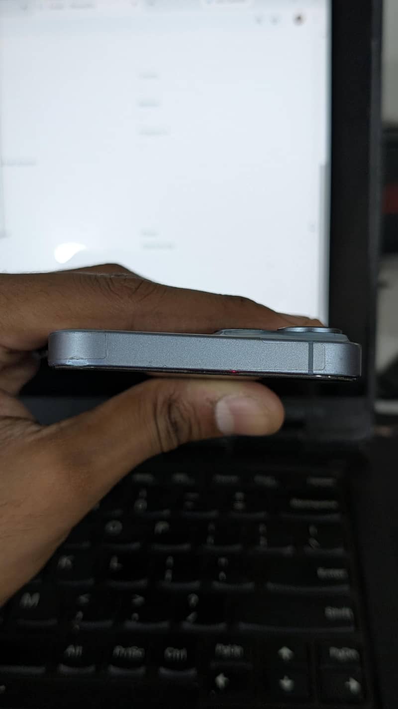 Apple iPhone 14 2